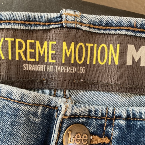 Lee Men's Modern Series Extreme Motion Straight Fit Tapered Leg Jean - 33W x 34LBlack
